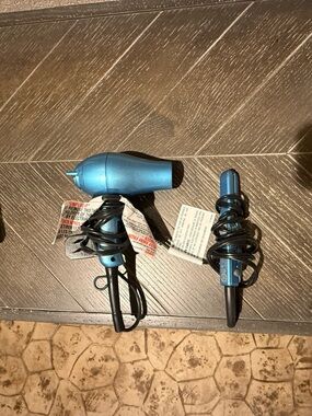 BaBylissPRO Nano Titanium Travel Dryer + Mini Flat Iron Set Blue